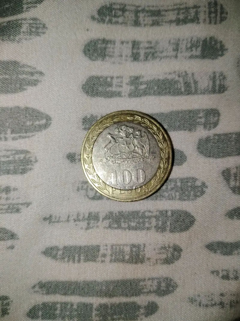 Moneda chilena 100 pesos 2015 - 1