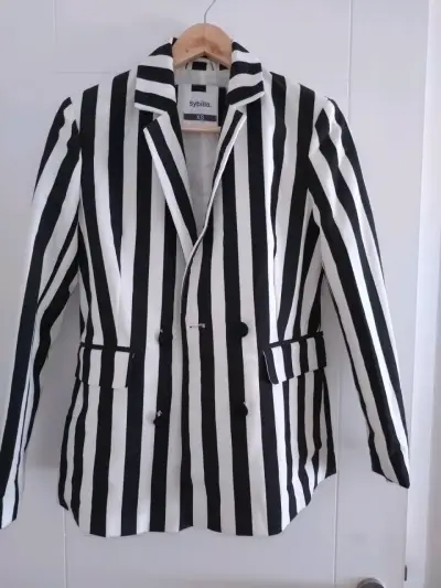 Blazer rayado blanco y negro - miniatura 1