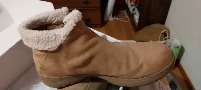 Botines beige con forro suave - miniatura 1
