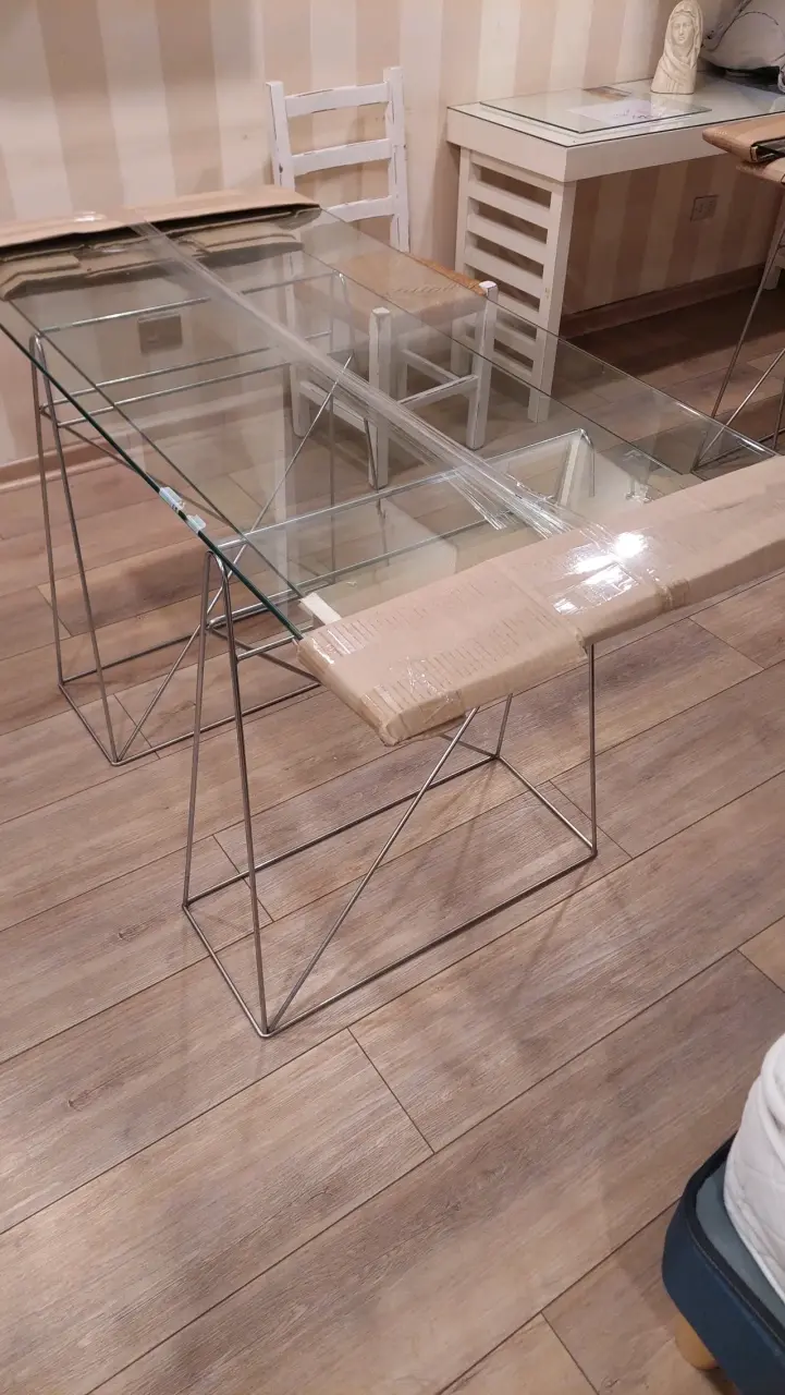Escritorio de vidrio templado (140x70x80) - 2