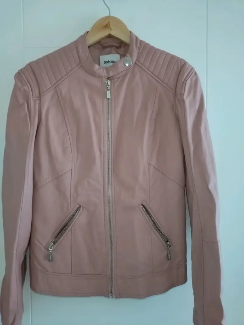 Chaqueta rosa estilo biker - 1