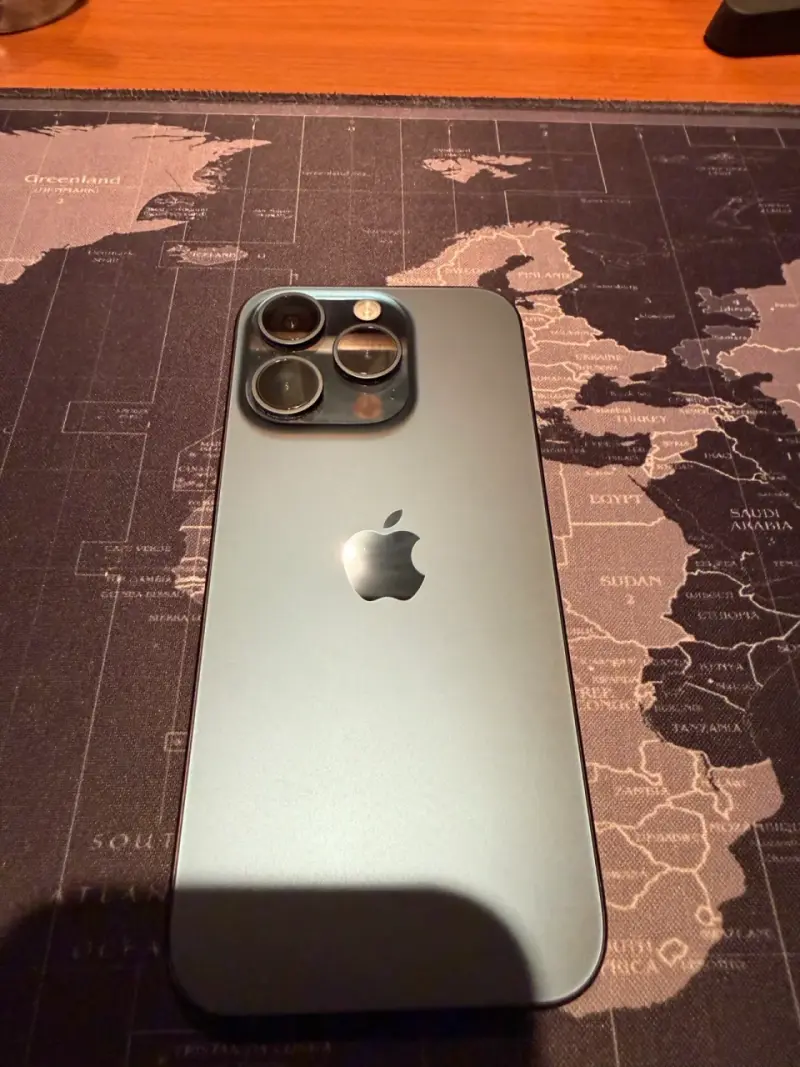 Iphone 15 Pro 128gb - 2