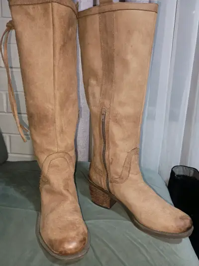 Botas altas de cuero marrón - miniatura 1