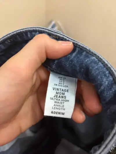 Jeans azul clásicos - miniatura 3