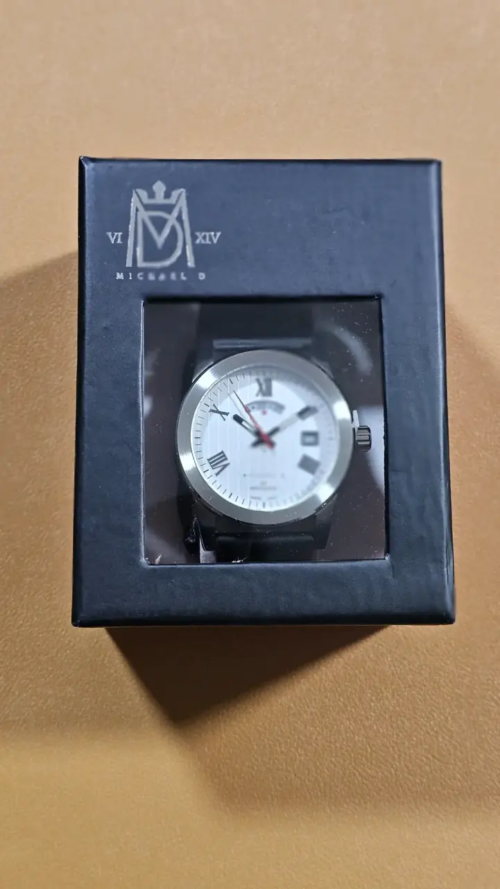 Reloj clásico Movimiento Suizo - 3