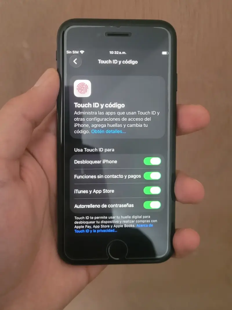 iPhone SE 2022 🔋80% - 6