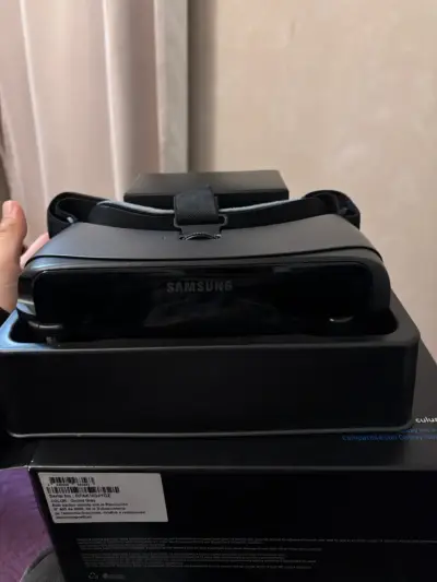 Samsung Gear VR con controlador - miniatura 2