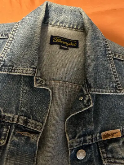 Chaqueta de mezclilla Wrangler - miniatura 3