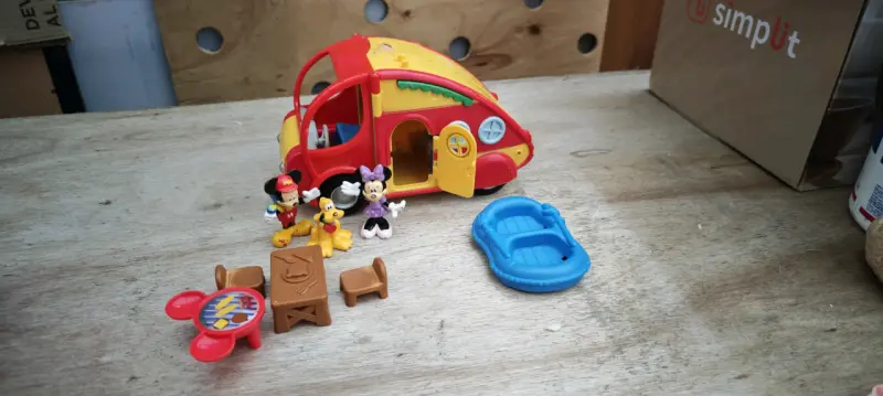 Set de Casa Rodante de Mickey Mouse Disney - 2