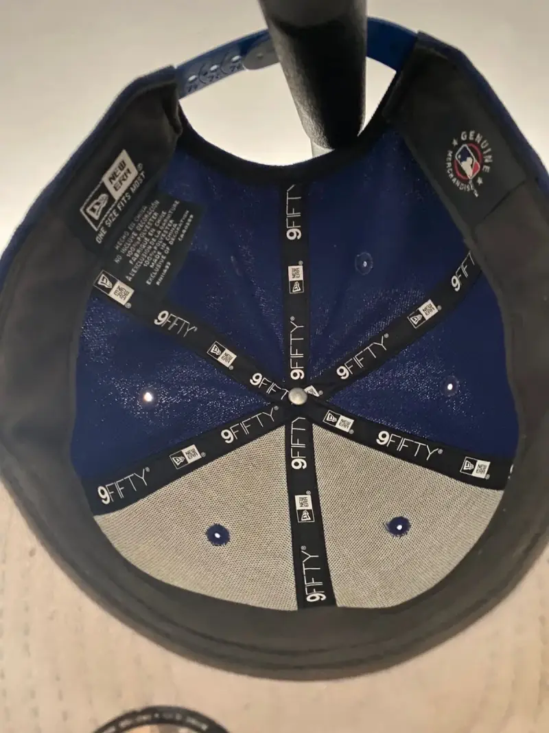 Gorra azul LA bordada - 2