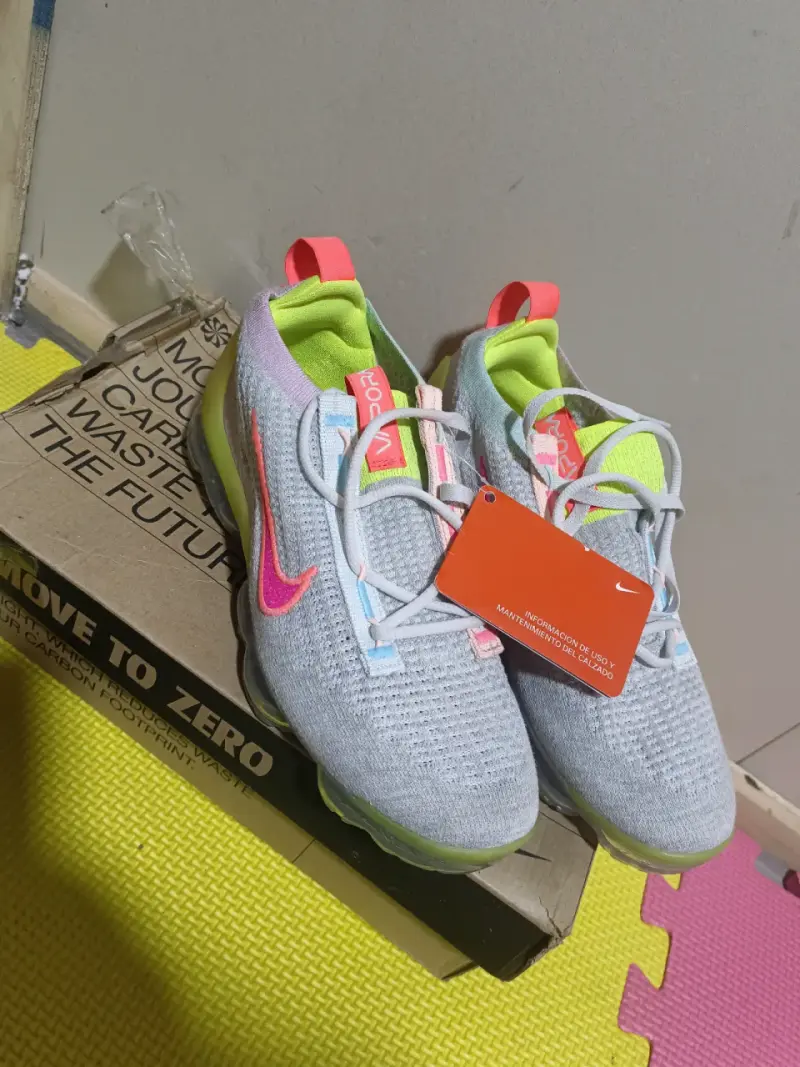 Zapatillas deportivas Nike gris neón - 1