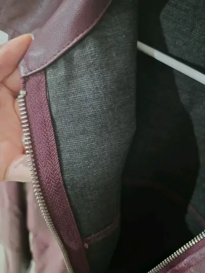 Chaqueta de cuero burdeos - miniatura 3