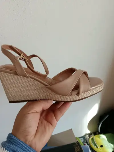 Sandalias plataforma color nude - miniatura 5