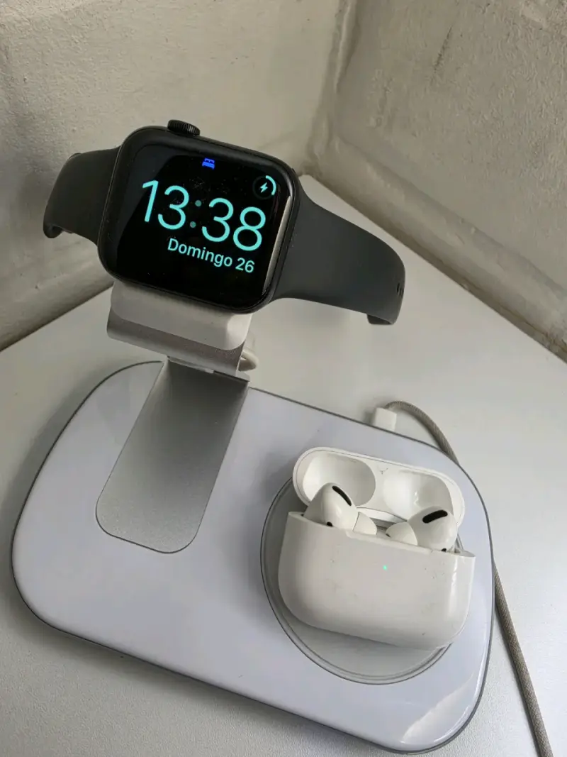 Pack Apple Completo | iPhone 16e 128GB + Apple Wat - 5