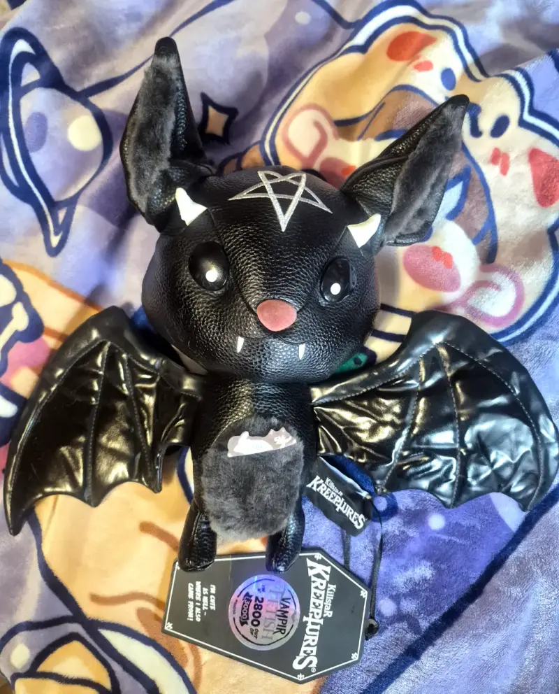 Peluche murciélago Kreeptures marca Killstar - 3