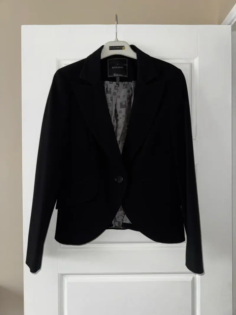 Blazer negro elegante Basement - 1