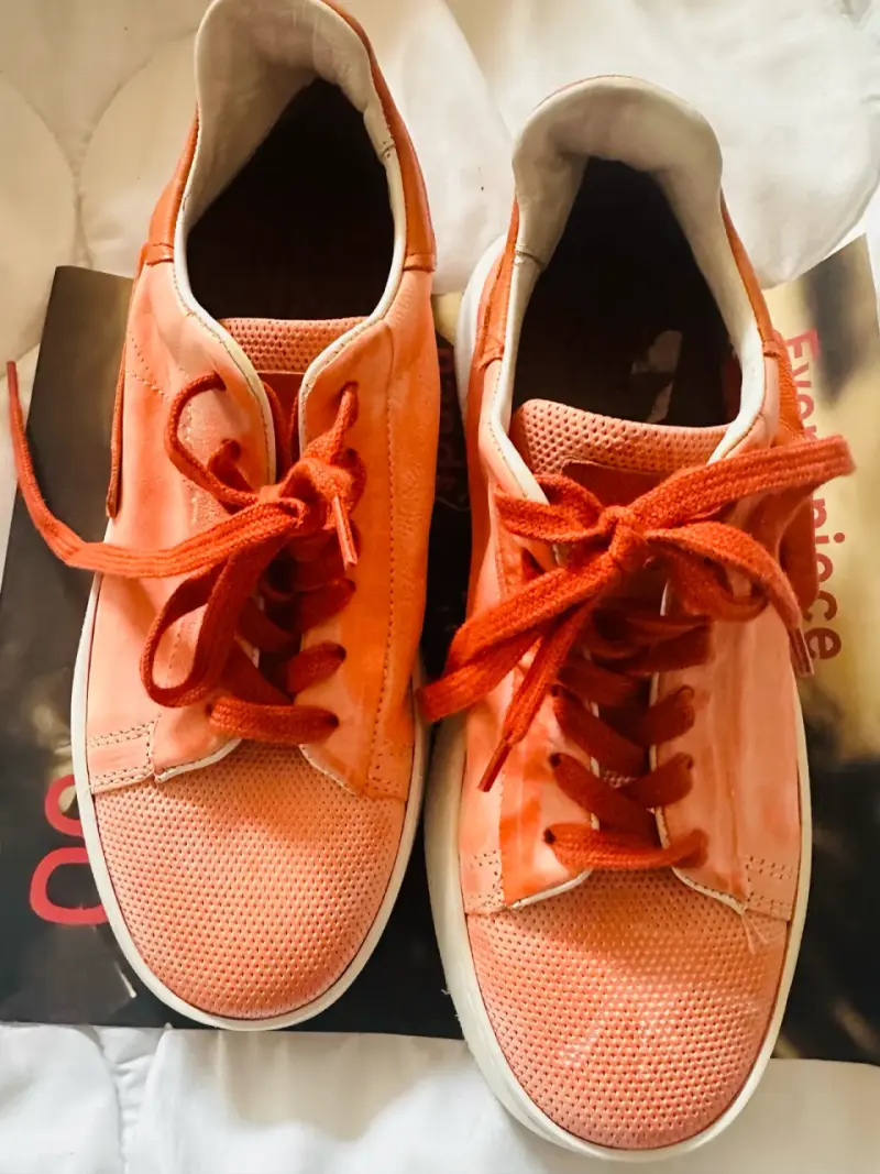 As98 , Zapatillas naranjas de mujer y blanca - 1