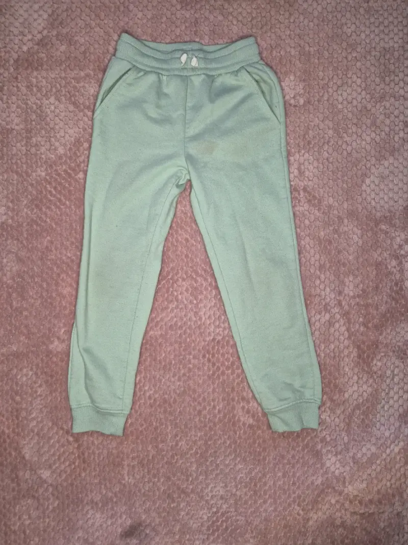 Pantalones deportivos - 1