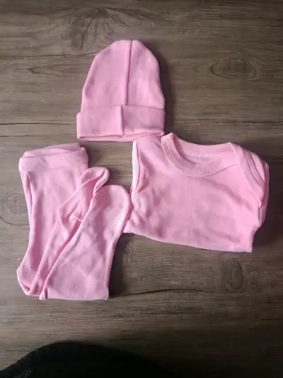 Conjunto de bebé fucsia - miniatura 5