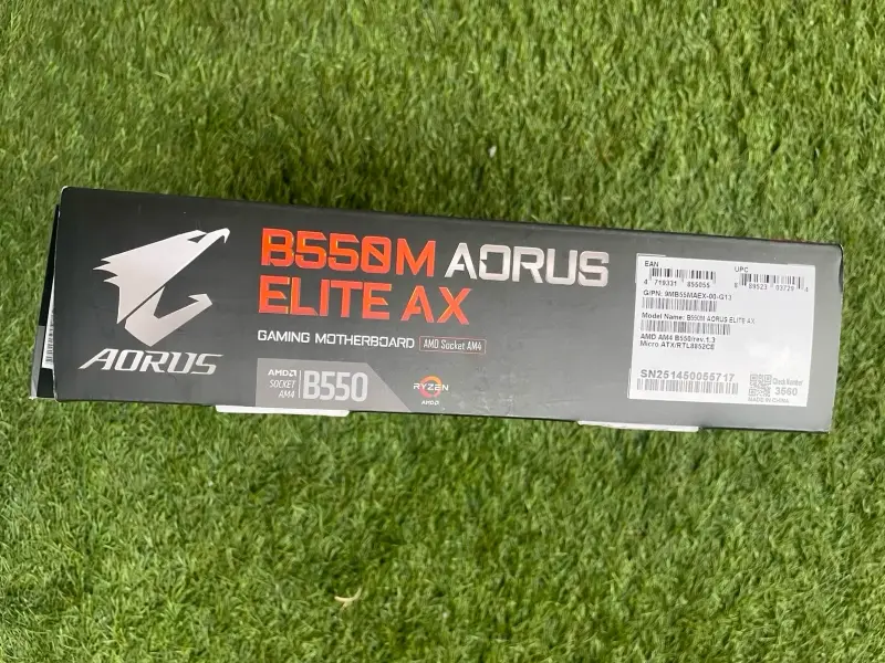 Placa Madre AORUS B550M Elite AX - 3
