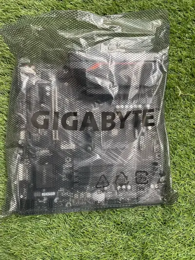 Placa Madre AORUS B550M Elite AX - miniatura 4