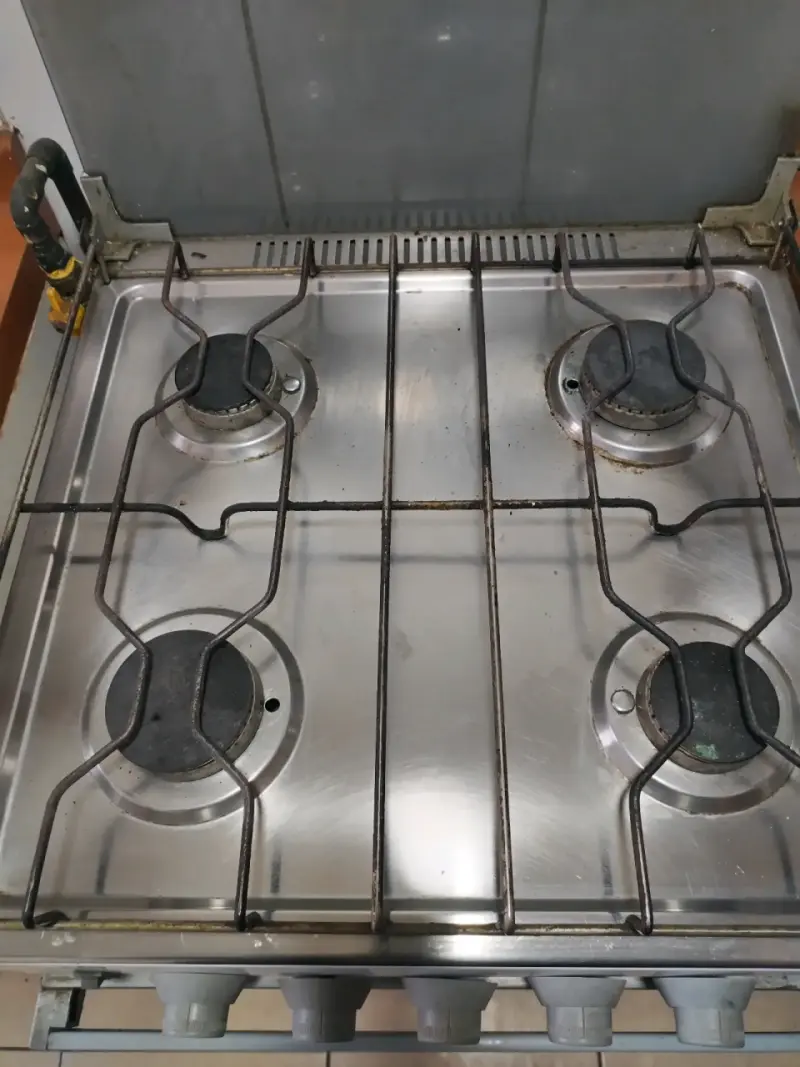 Cocina a gas blanca - 3