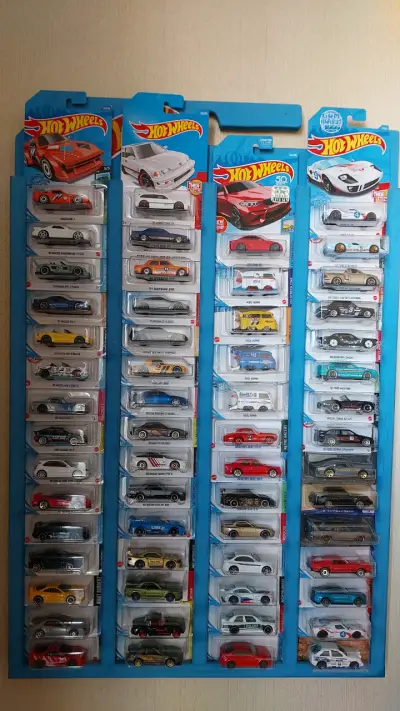 Colección de autos Hot Wheels - miniatura 3