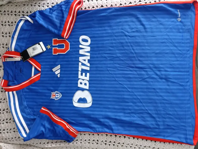 Camiseta Adidas U. de Chile azul