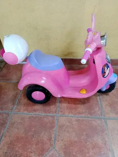 Moto infantil rosa Disney - miniatura 2