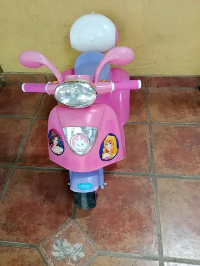 Moto infantil rosa Disney - miniatura 3