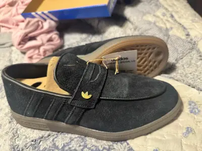 Mocasines Adidas nuevos - miniatura 3