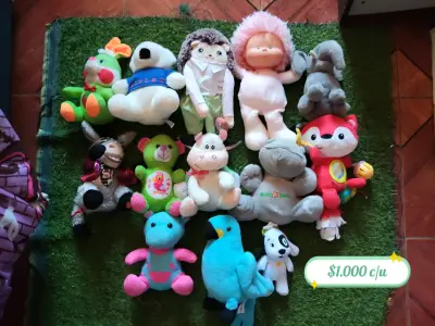 Set de peluches varios - miniatura 2