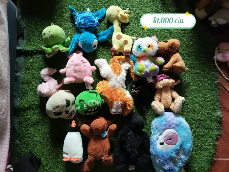 Set de peluches varios - 3
