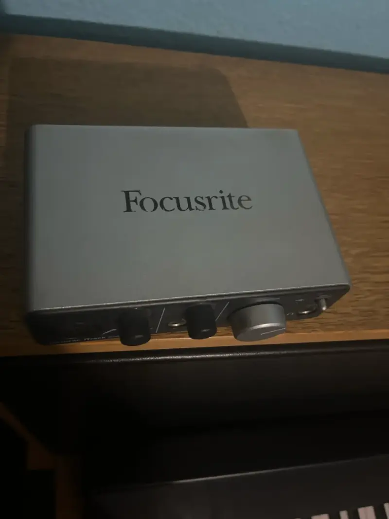 Interfaz Focusrite iTrack Solo - 2
