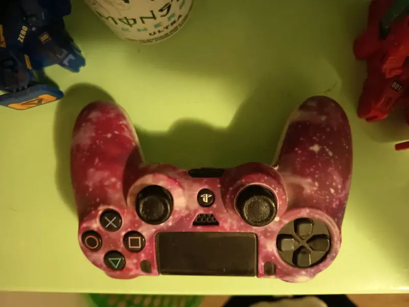 Control PS4 con funda galaxia - 1