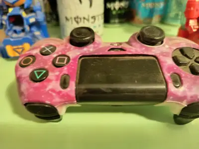 Control PS4 con funda galaxia - miniatura 2