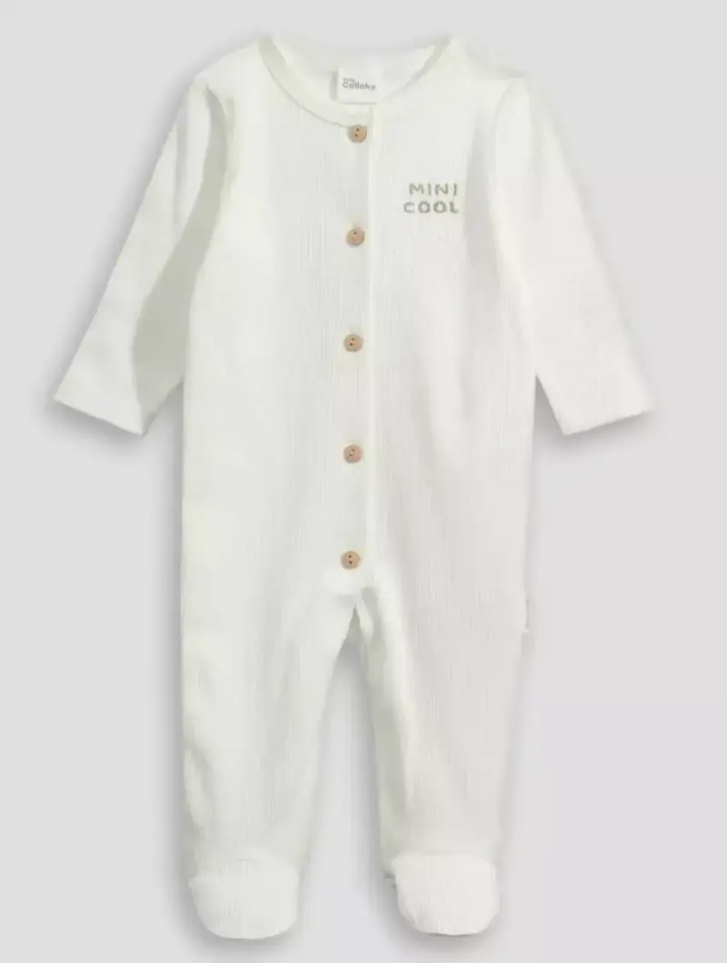 Conjunto de bebé U. Católica - 2