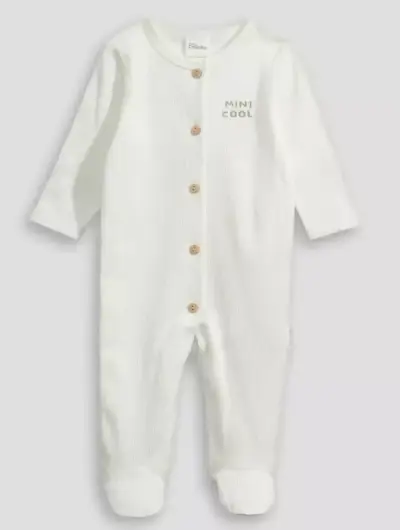 Conjunto de bebé U. Católica - miniatura 2