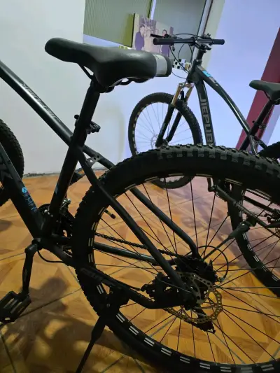 Bicicleta montaña Jiepubao negra - miniatura 4