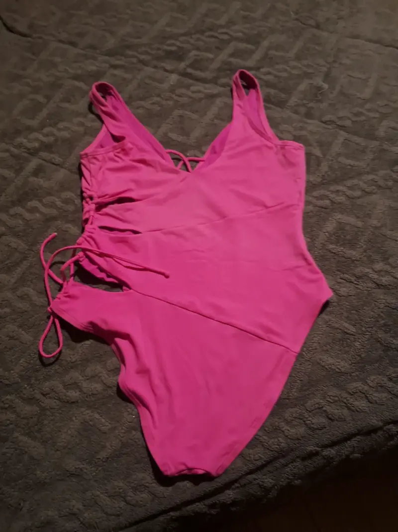 Traje de baño rosado mujer