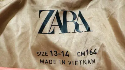 Chaqueta dorada acolchada Zara - miniatura 2