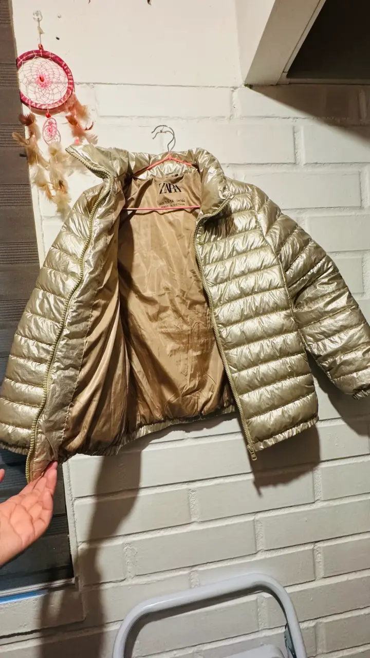 Chaqueta dorada acolchada Zara - 3