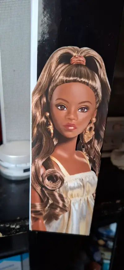 Muñeca Barbie Basics Modelo 09 - miniatura 2