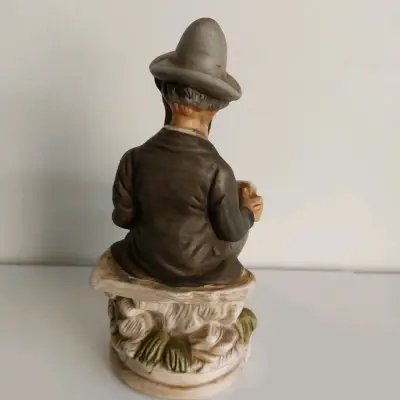 Figura decorativa abuelo leyendo - miniatura 3