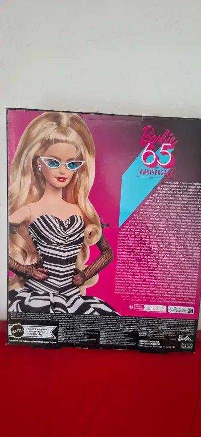 Muñeca Barbie 60 Aniversario - miniatura 2