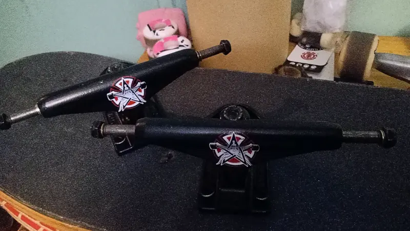 Trucks independent skateboard negros$55.000 - 2