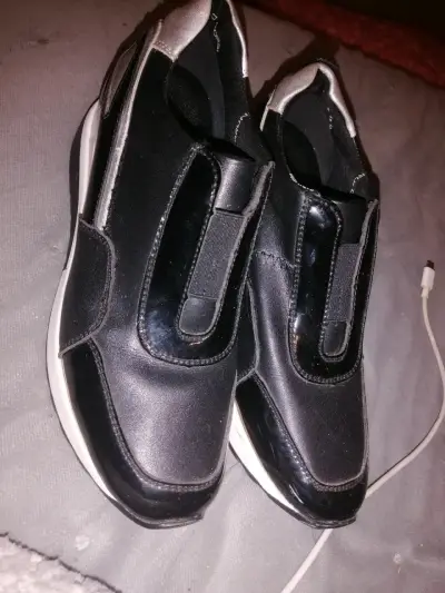 Zapatillas negras deportivas Bruno rossi - miniatura 1