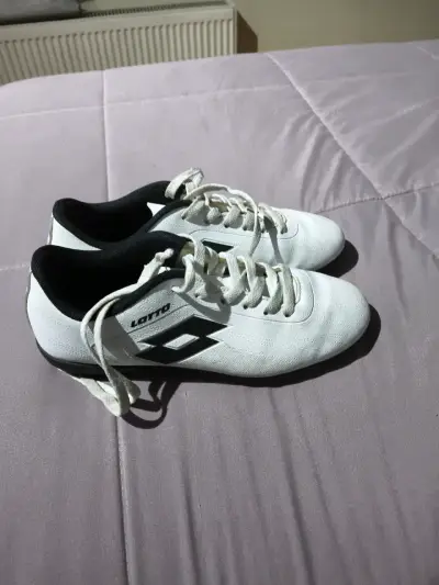 Zapatillas deportivas blancas Lotto - miniatura 3