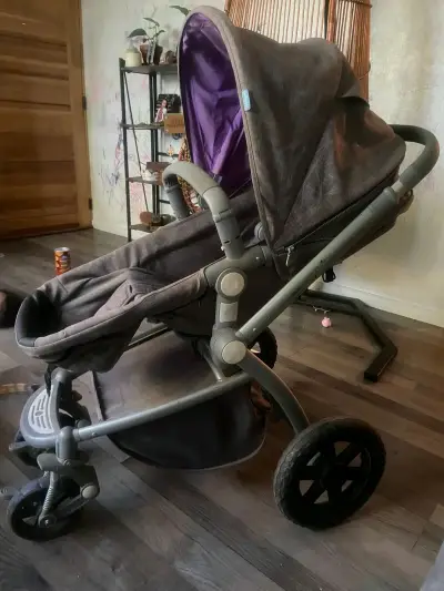 Coche de bebé con porta bebé - miniatura 4