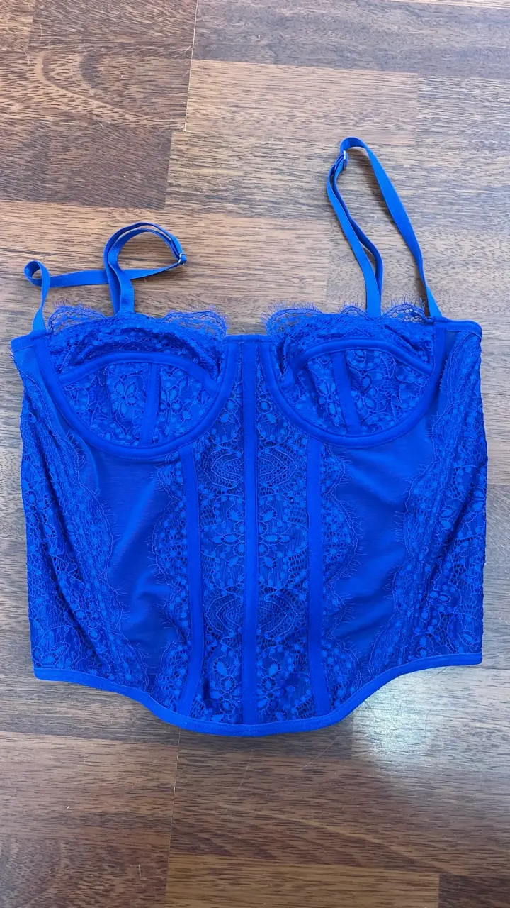 Corset azul de encaje